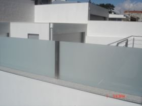 Guardas em Vidro